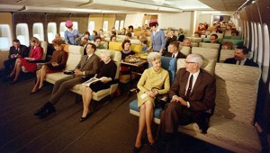 Estas imágenes te ayudarán a comprender por qué viajar en avión en los 70’s era mucho mejor que ahora 